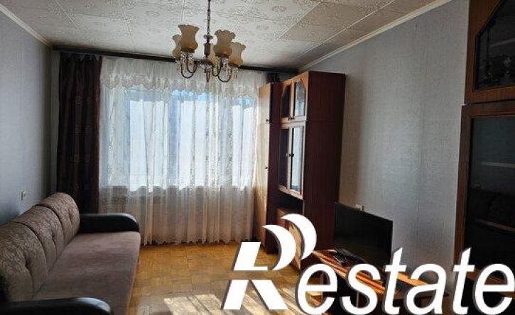 2-комн квартира улица Холмогорова, 27,  д. 27