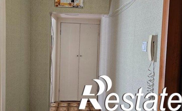2-комн квартира улица Холмогорова, 27,  д. 27
