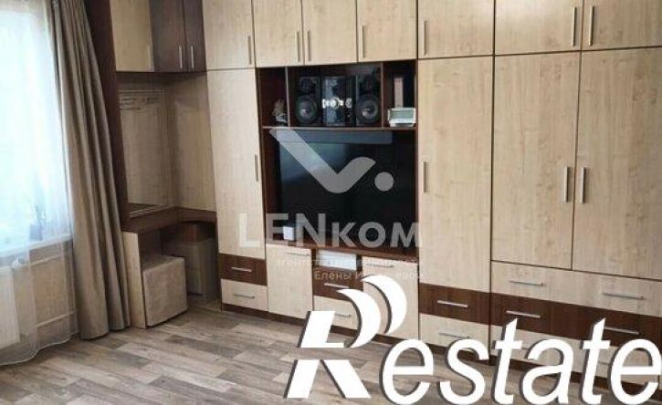 3-комн квартира улица Челюскина, 60А,  д. 60А