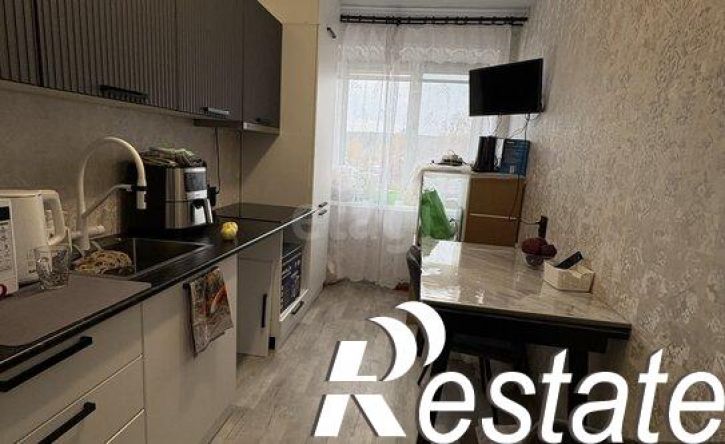 3-комн квартира улица Памяти Баржевиков, 35,  д. 35