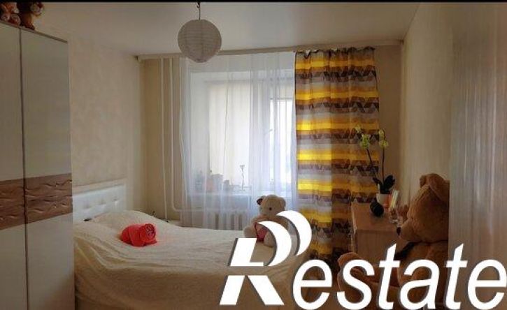 2-комн квартира улица Холмогорова, 37А,  д. 37А