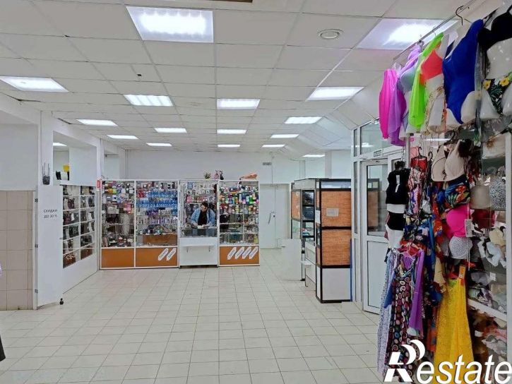 Торговое помещение Революции улица, 15