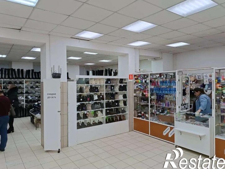 Торговое помещение Революции улица, 15