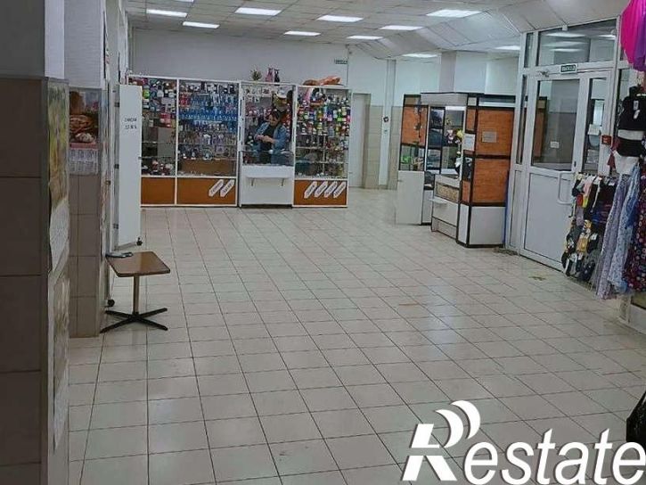 Торговое помещение Революции улица, 15