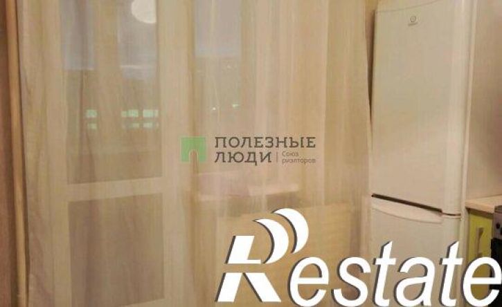 1-комн квартира улица Оружейника Драгунова, 70,  д. 70