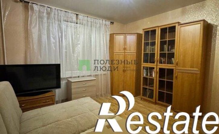 1-комн квартира улица Петрова, 43 к2,  д. 43 к2