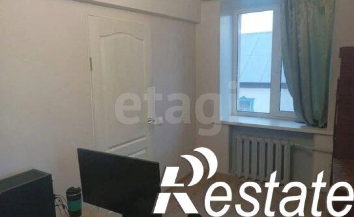 2-комн квартира Красная улица, 52,  д. 52