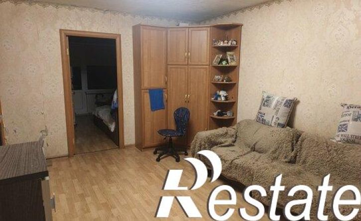 4-комн квартира Молодёжная улица, 74,  д. 74