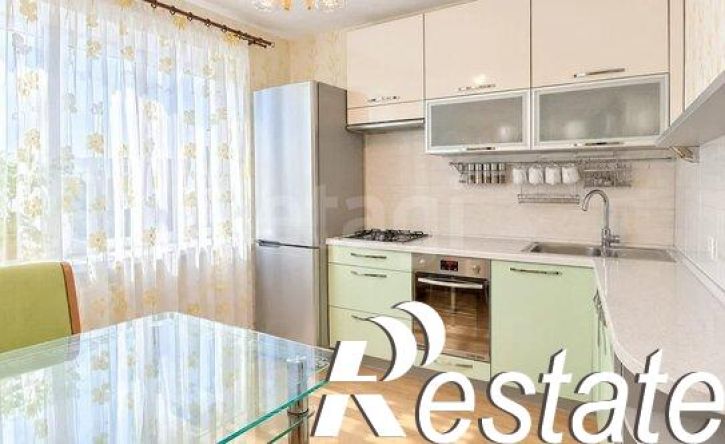 2-комн квартира площадь им. 50-летия Октября, 11,  д. 11